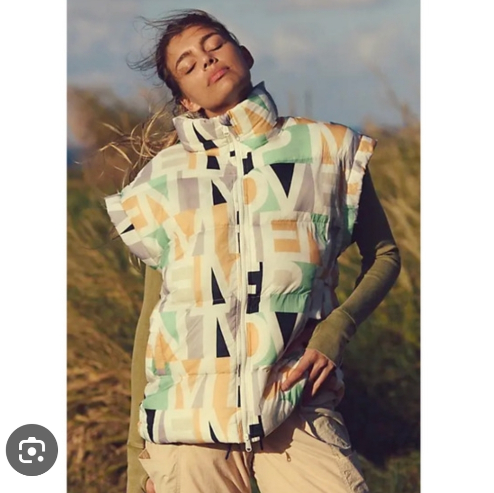 Free People In A Bubble Printed‎ Puffer Vest